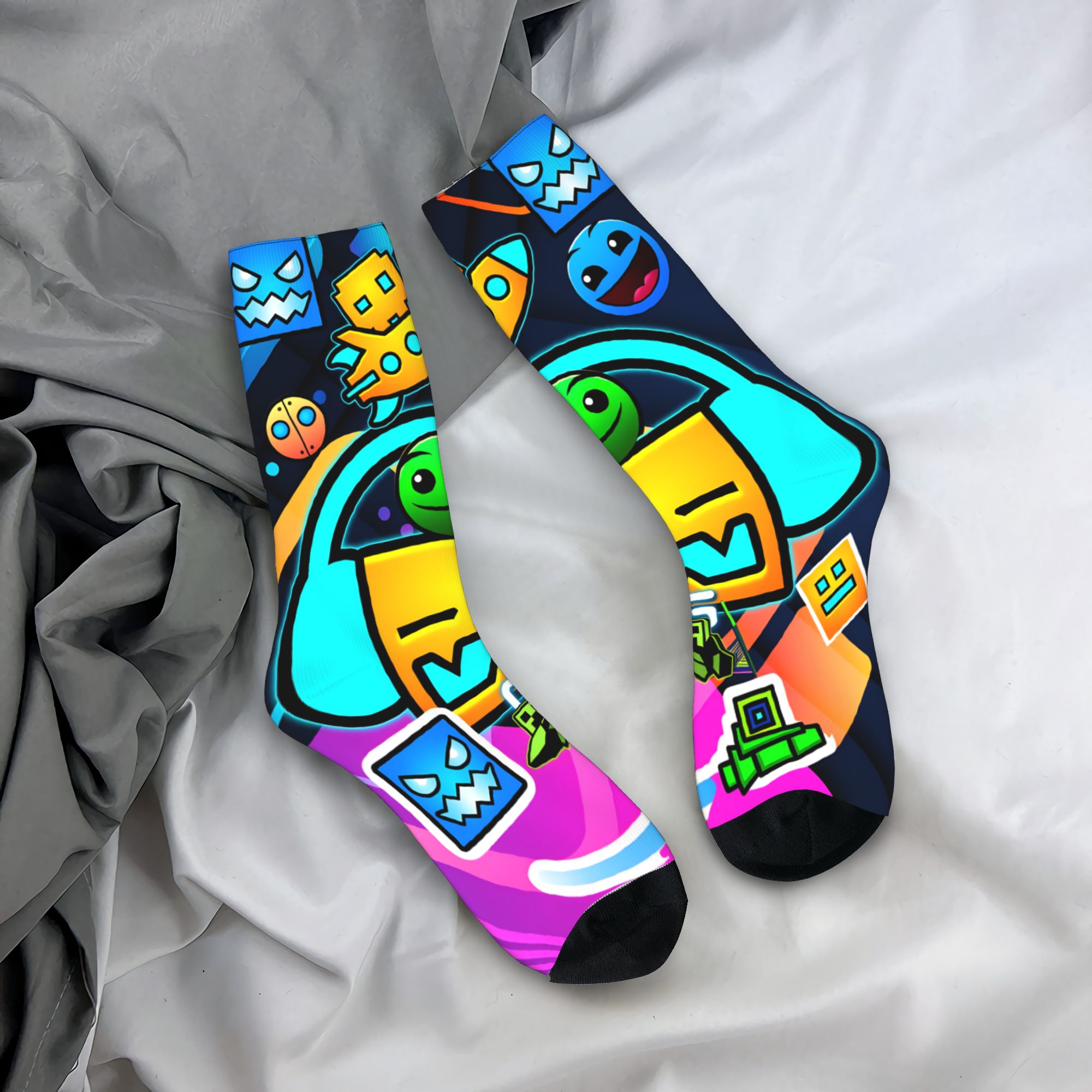 Gaming Accessories Men - Geometrie Gaming Dashed Socken Grafik Strümpfe